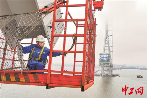 5e0cb5c4208f0bb1c8d5c9ee07fd370f