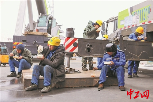 76953325a49419abc5df784340577ca7